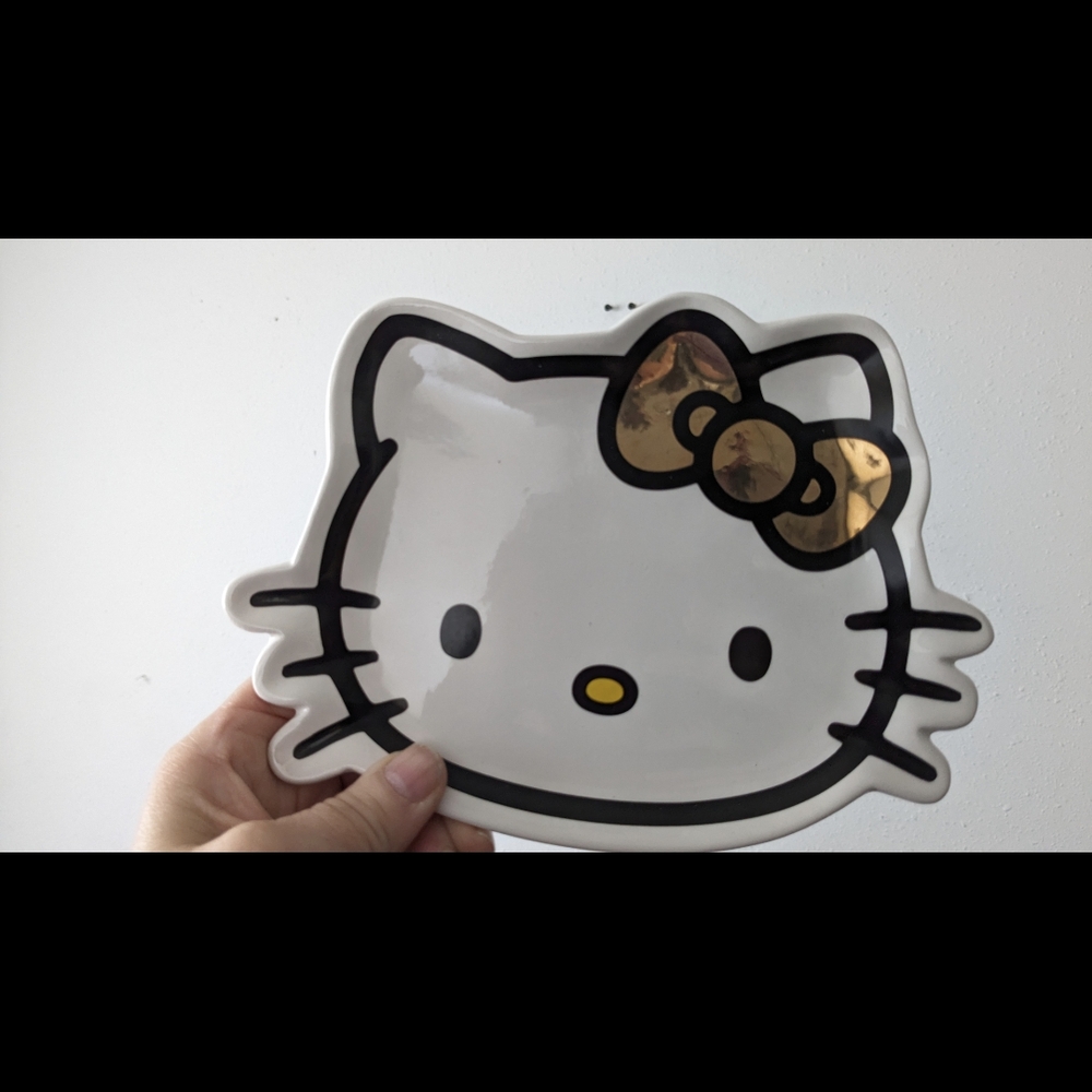 Hello Kitty Ceramic Dish